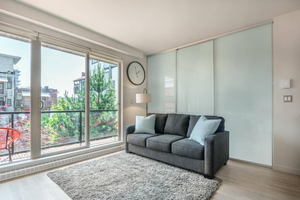 Clean 3Rd Floor Executive 1 Bedroom Apt In Old Town China Town Victoria Exterior foto